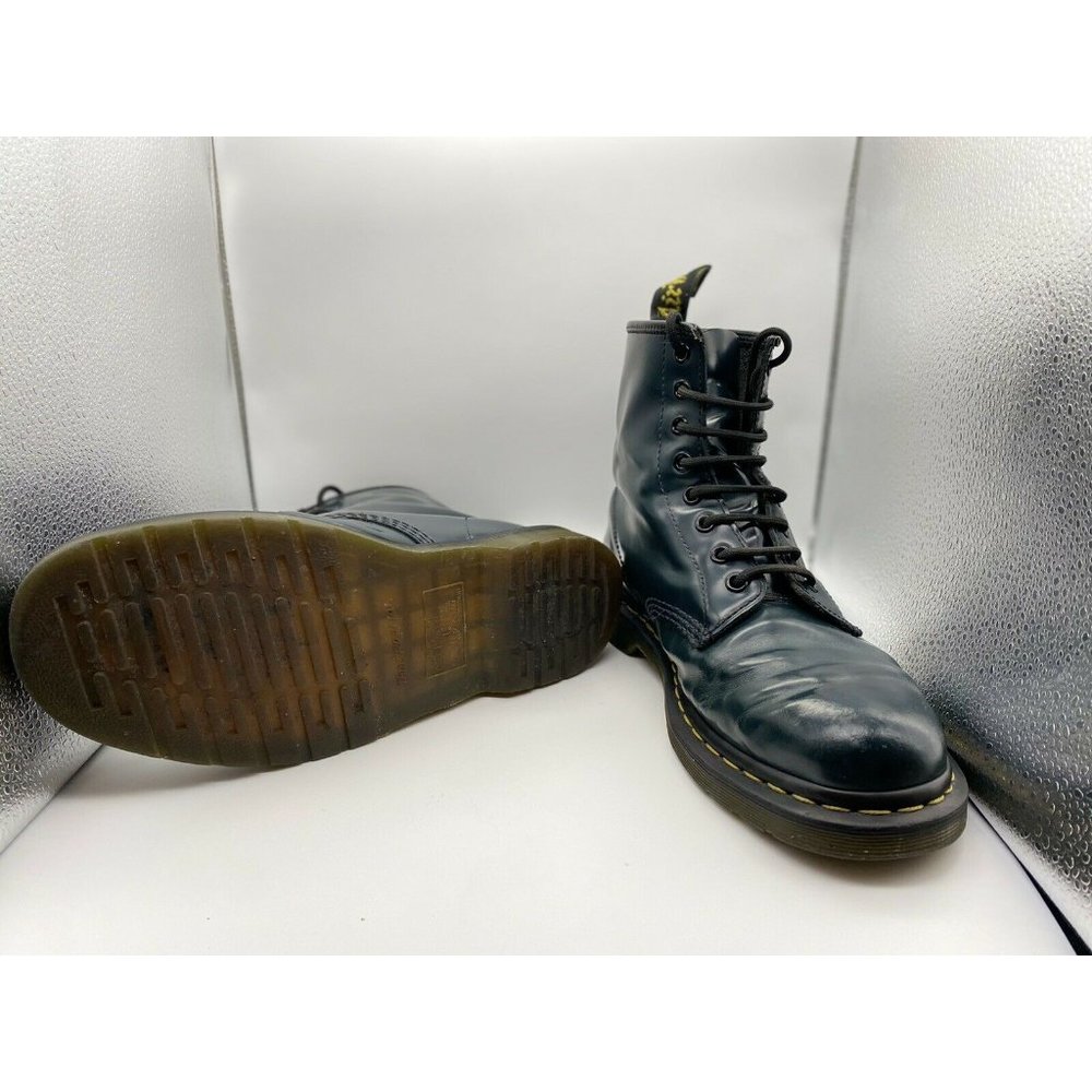 Doc Dr. Martens 1460 Combat Boots Made In England 8 Eye Men SZ 9 US, Black Boots
